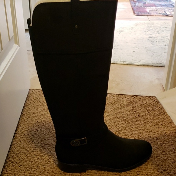 liz claiborne trevi boot